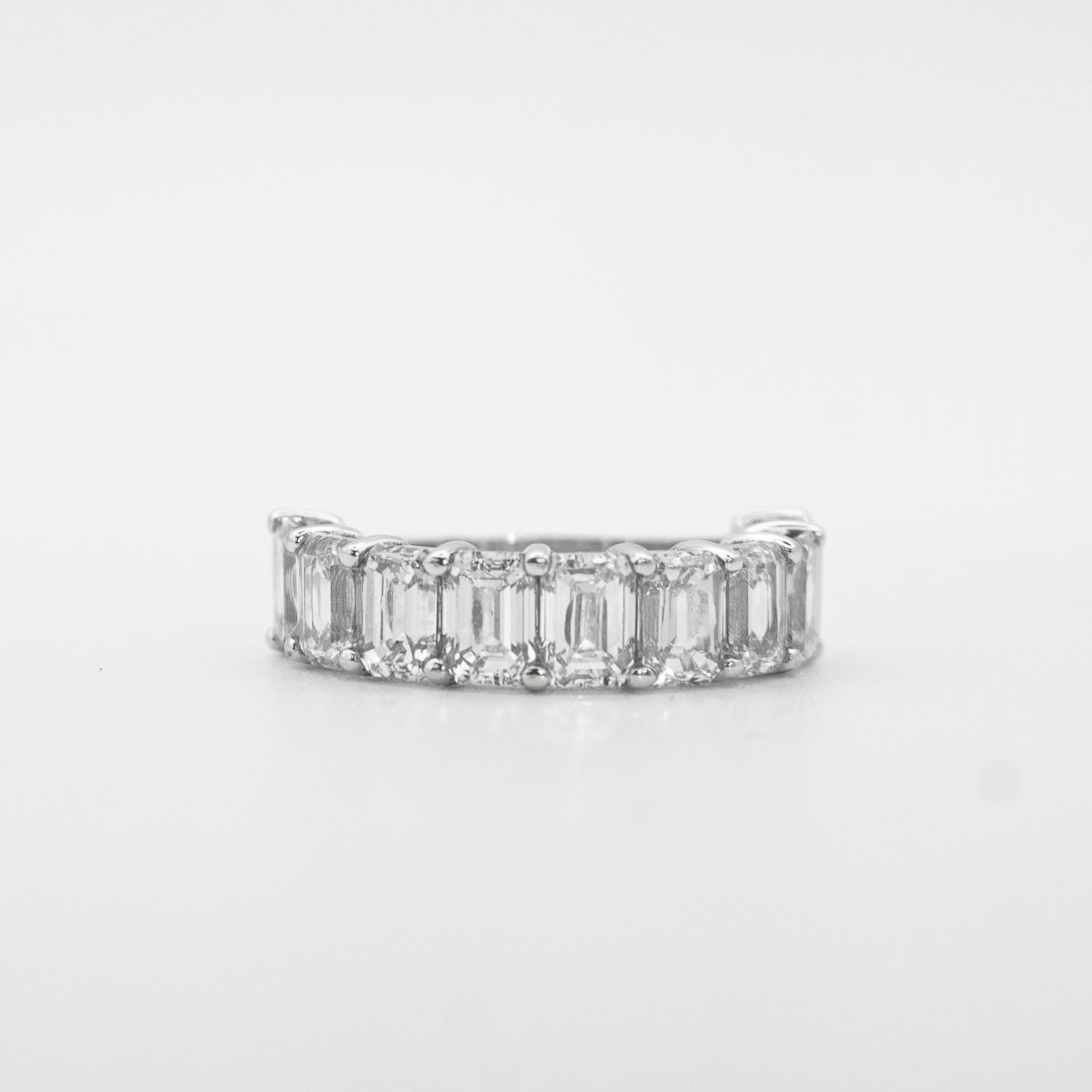 Meia aliança Emerald Cut (4.5 quilates)